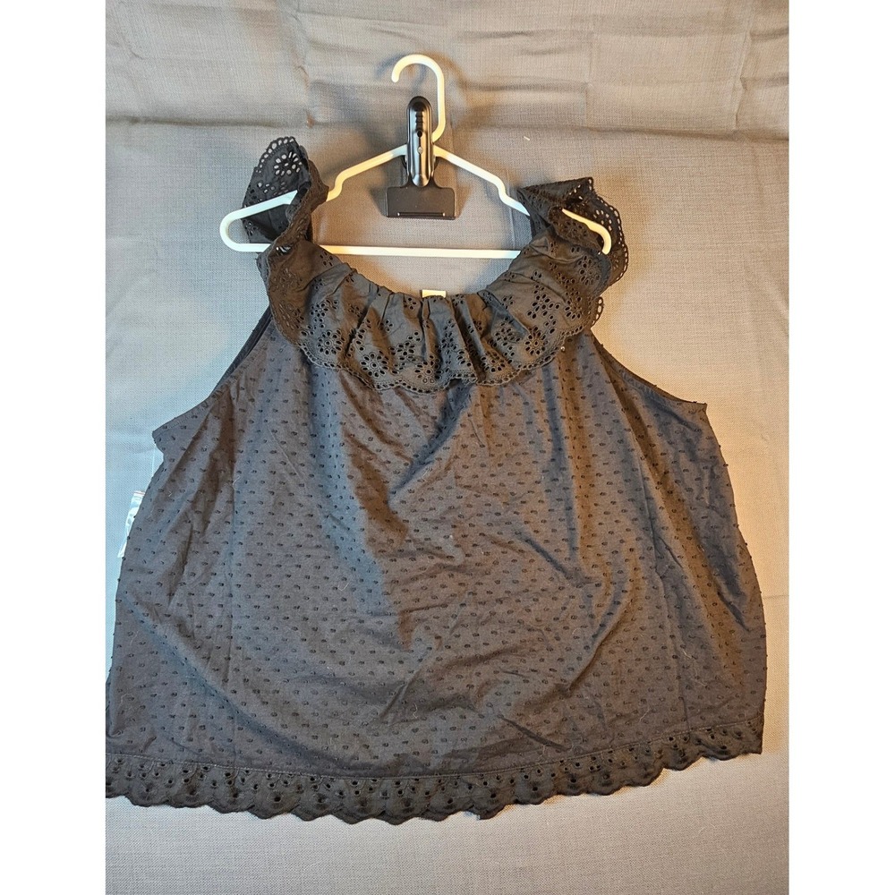 Torrid Festi Black Eyelet Ruffle Button Top Swiss Dot Cotton Plus Size 2 NWT - Picture 6 of 6